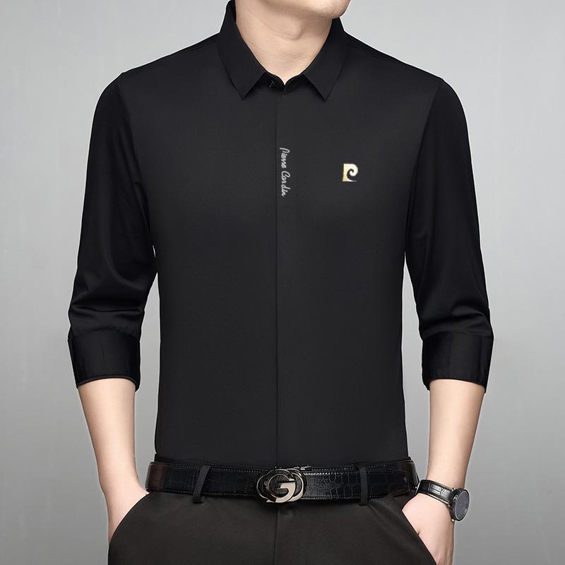 Chemise à manches longues avec patte de boutonnage cachée pour homme