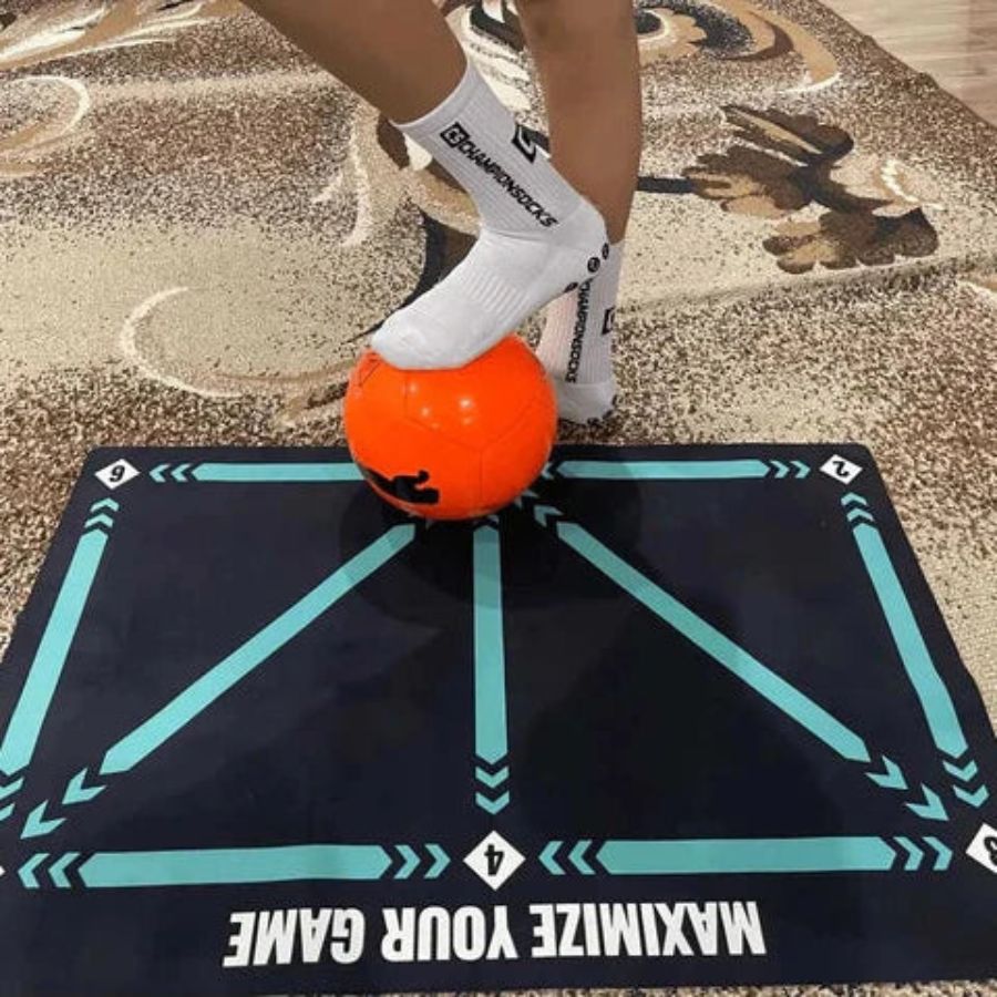 Tapis d'entraînement de football avec guide vidéo