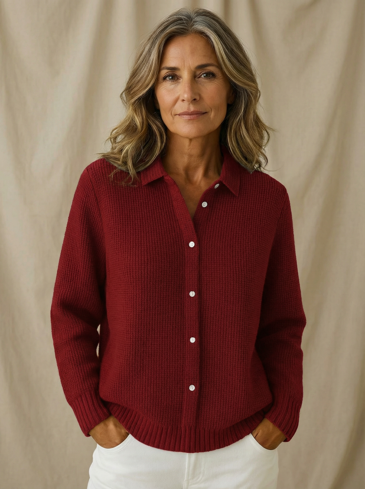 Grazia   -  cardigan classico in maglia con bottoni