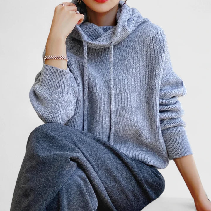 Marie | Pull Cozy avec Col Col Montant et Capuche