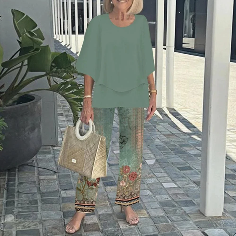 🔥ULTIMO GIORNO DI SALDI - SCONTO DEL 49%🔥 Completo pantaloni stampati e top girocollo da donna